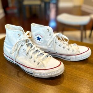 Converse Chuck Taylor All Star High Top Sneaker (Women’s Size 9, Men’s Size 7)